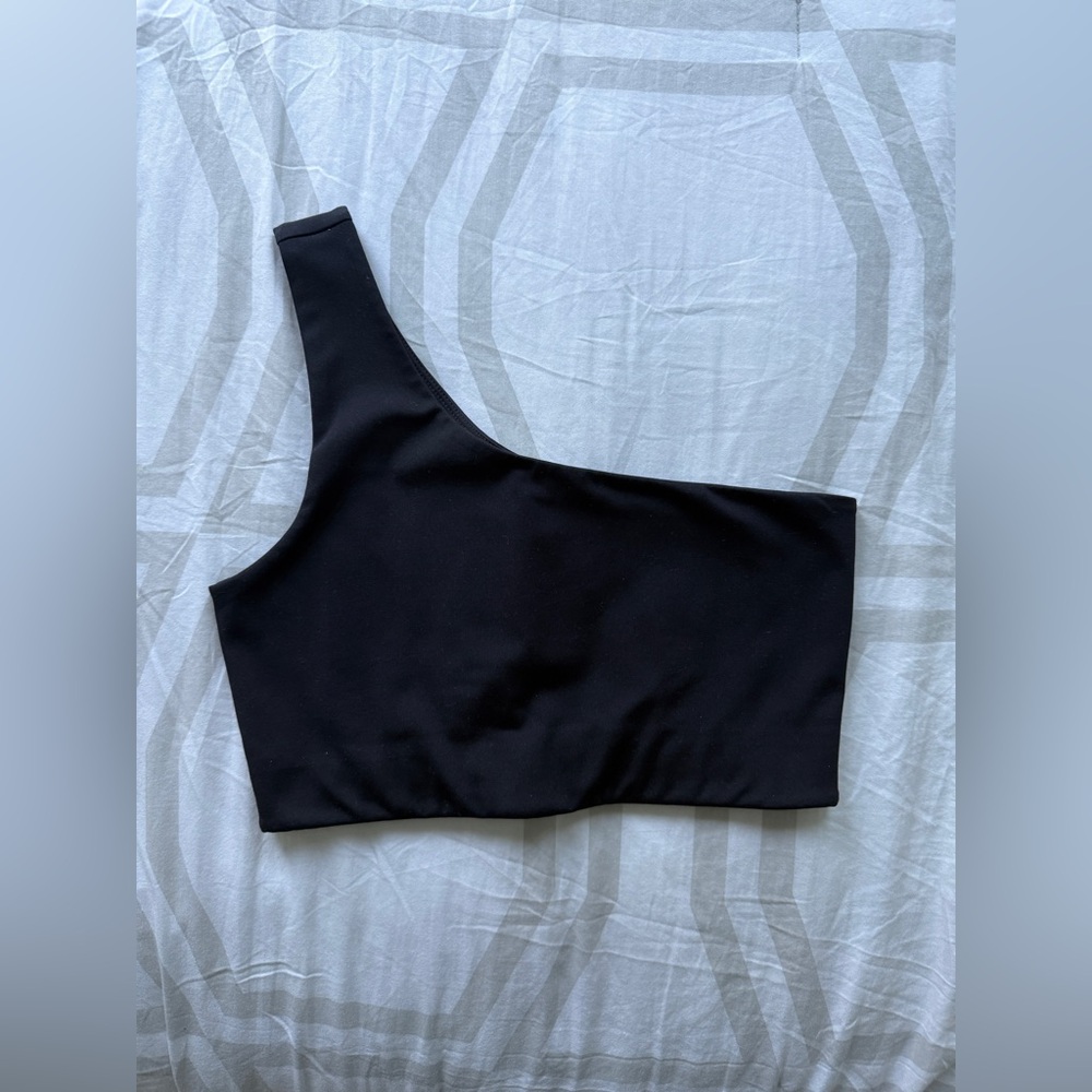 Girlfriend Collective Black Bianca One-Shoulder Sports Bra